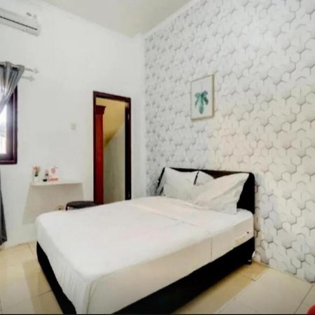 Blimbing  Reddoorz Near Plaza Araya Malang酒店 外观 照片
