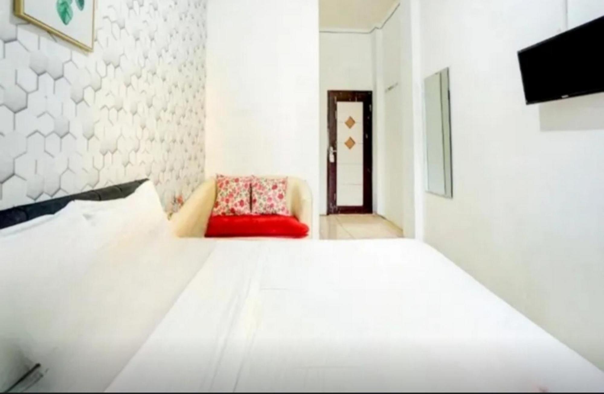 Blimbing  Reddoorz Near Plaza Araya Malang酒店 外观 照片